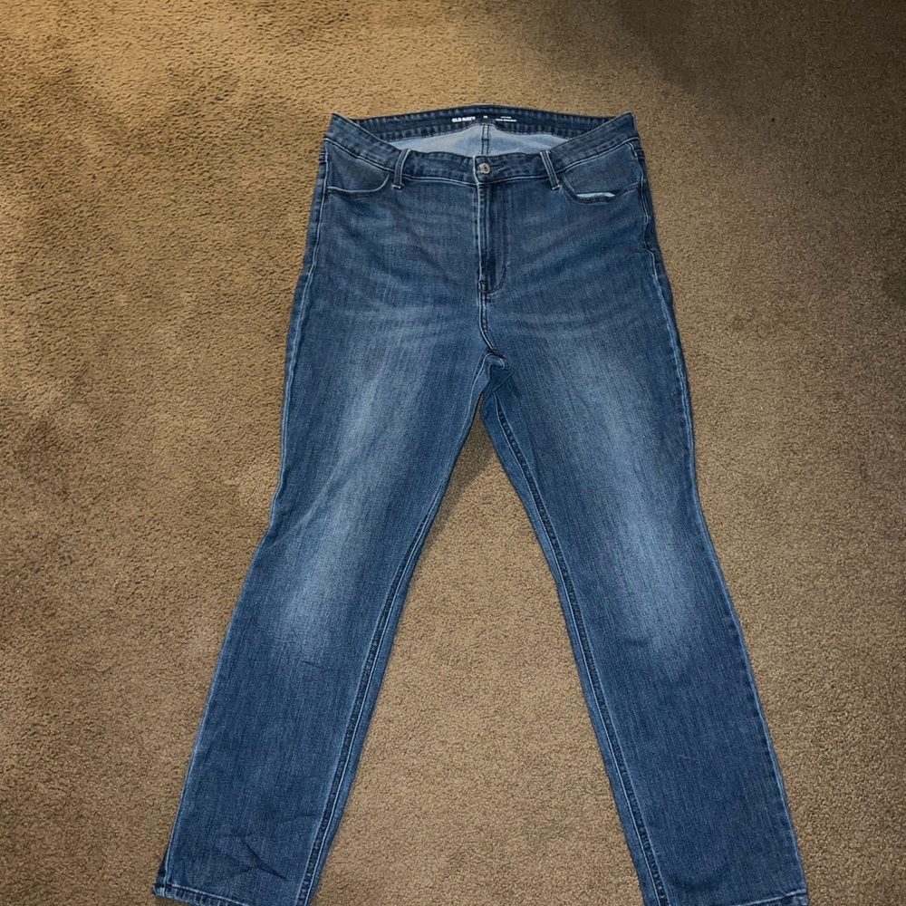 Old Navy Women's Straight Leg Blue Jeans
